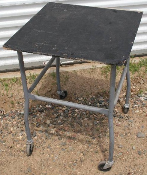 lot 8 image: Rolling Utility Table