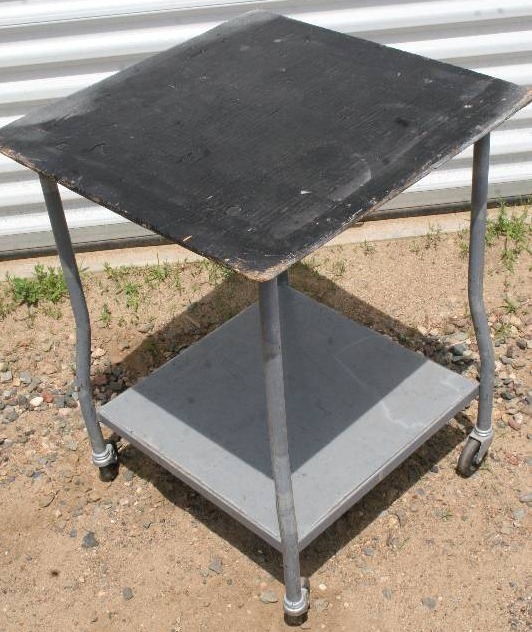 lot 11 image: Rolling Utility Table