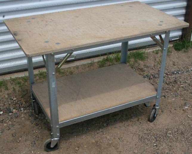 lot 20 image: Rolling Utility Table