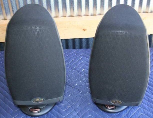 lot 135 image: Pair of Speakers