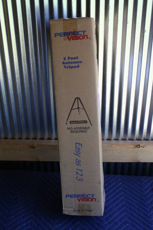 lot 148 image: Antenna Tripod