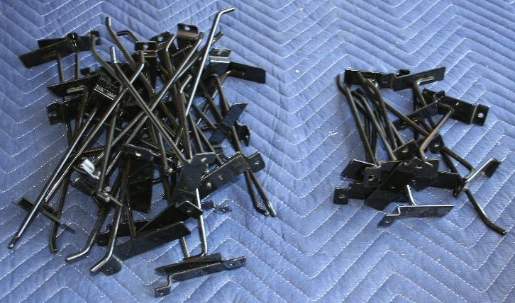 lot 157 image: Slatboard Hooks