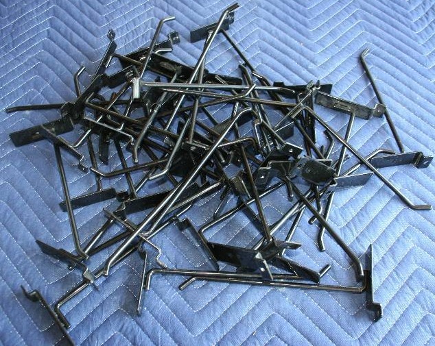 lot 163 image: Slatboard Hooks