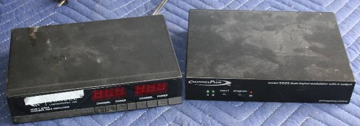 lot 221 image: Cable Box Modulators