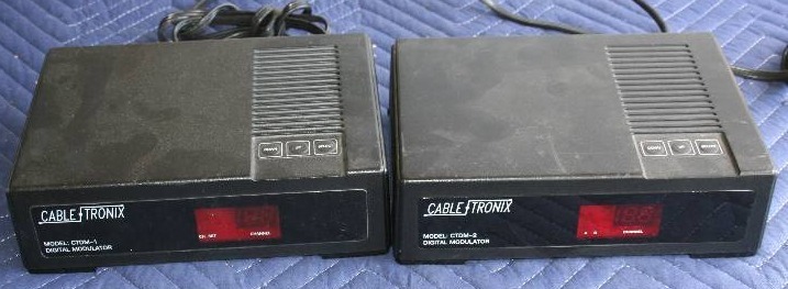 lot 222 image: Cable Box Modulators