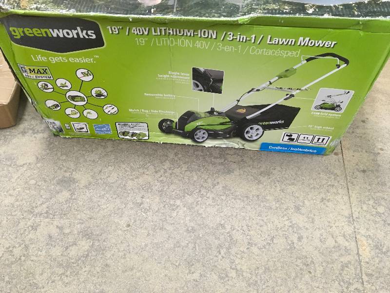 Greenworks G-MAX 19 in. 40-Volt Lithium-Ion Cordless Battery Walk Behind Push Lawn Mower - BatteryCharger Included