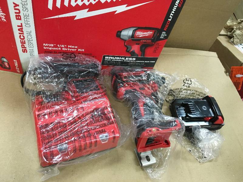 Milwaukee M18 18-Volt Lithium-Ion Cordless 14 in. Hex Impact Driver Kit with One 3.0Ah Battery, Charger and Bag