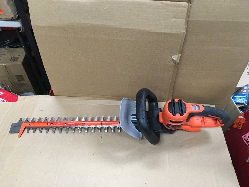Black and decker 20 in. 3.8-Amp Corded Electric Hedge Trimmer