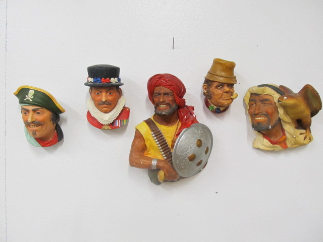 lot 17 image: Lot of Vintage BOSSON Chalkware Display Heads