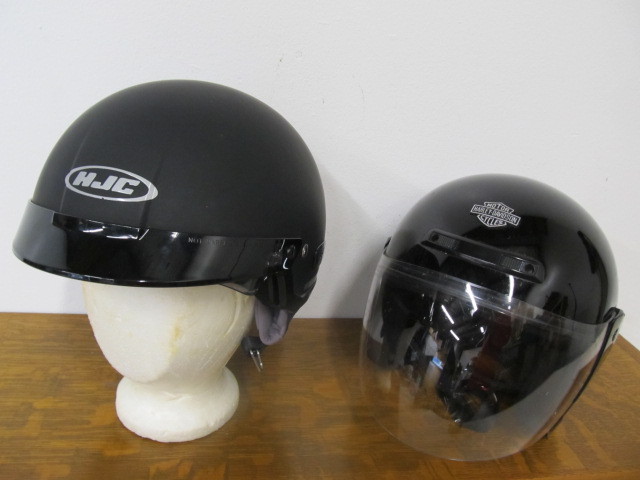 lot 33 image: Nice Motorcycle Helmets Including Harley Davidson