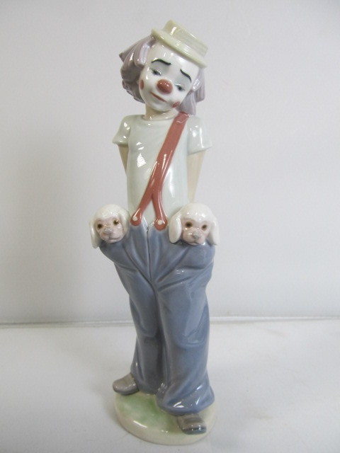 lot 37 image: 1985 LLADRO Collectors Society FIRST ISSUE Porcelain Clown Figurine