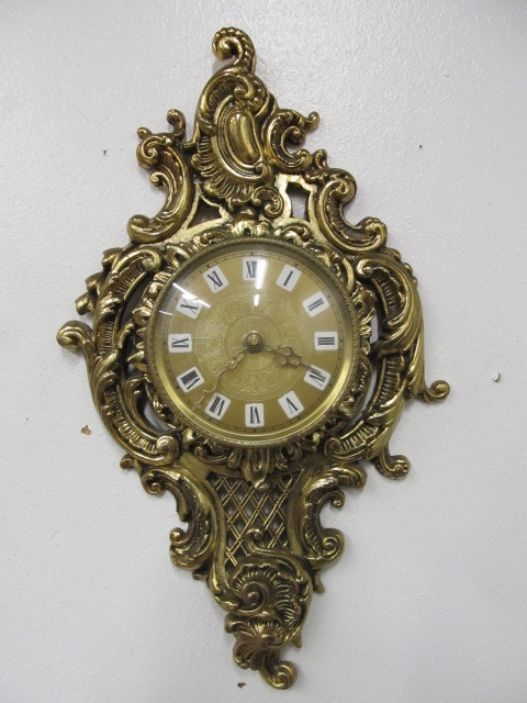 lot 59 image: Ornate Vintage Gilt Metal Wall Clock