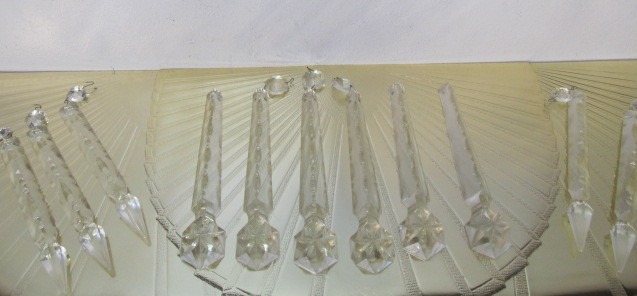 lot 67 image: Lot of LARGE 8.5 Vintage Crystal Prisms