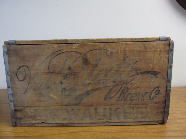 lot 101 image: Large Antique Pre-Prohibition BLATZ Wooden Beer Crate