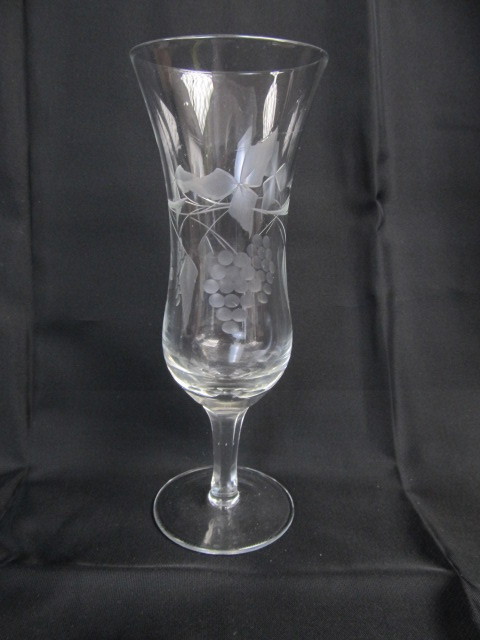 lot 119 image: SET OF 6 High End Vintage Etched Crystal Goblets
