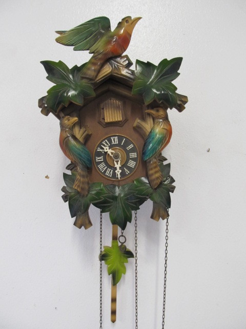 lot 134 image: Vintage Black Forest German Carved Cuckoo Clock