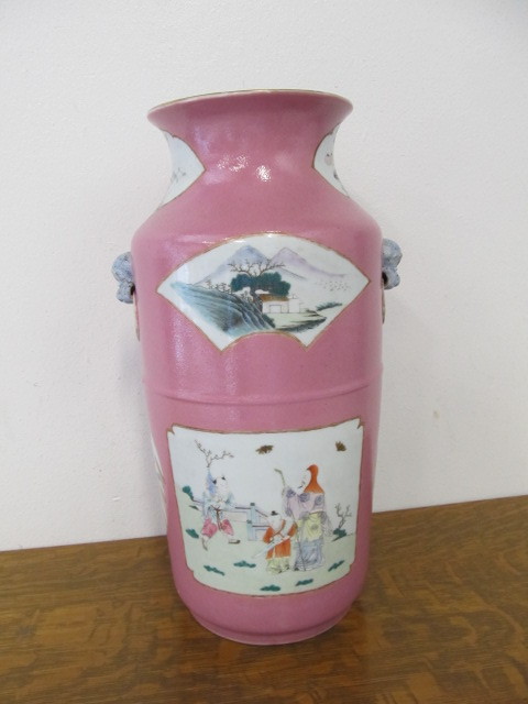 lot 153 image: Large VintageAntique Oriental Vase