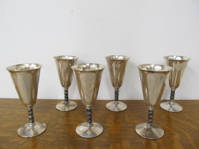lot 178 image: Set of Vintage Spanish Silverplated Goblets