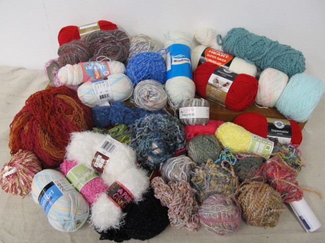 lot 191 image: LARGE Lot of NEW High Quality Yarn