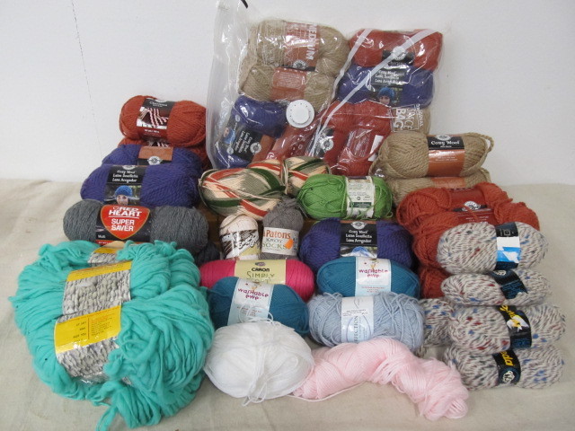 lot 192 image: LARGE Lot of NEW High Quality Yarn