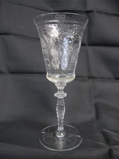 lot 202 image: SET OF 8 High End Vintage Etched Crystal Wine Goblets