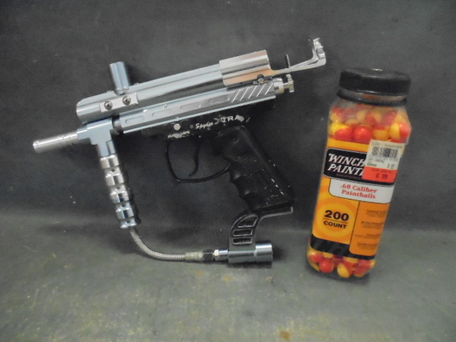 Paintball Gun and Paintballs