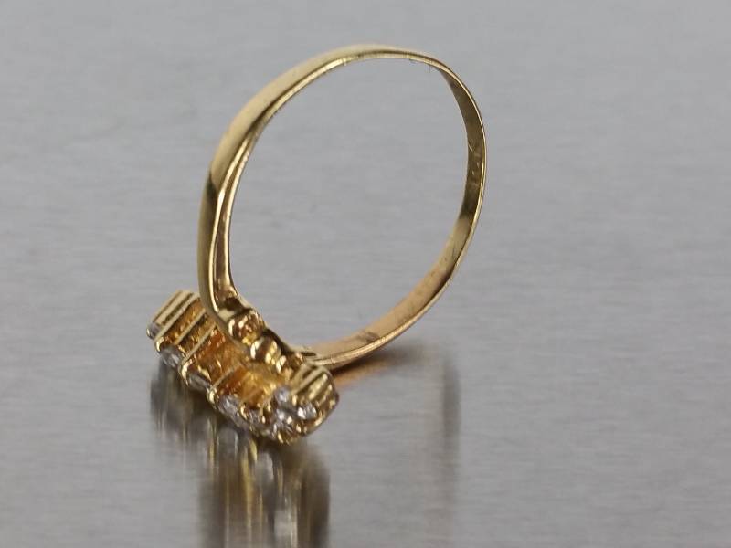 10k Yellow Gold Ring with Bright Cubic Zirconia