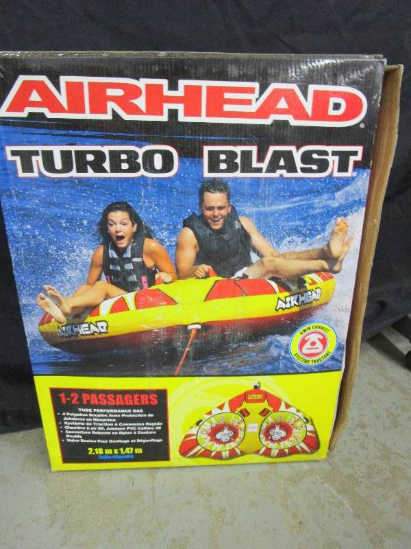 lot 23 image: Unopened Airhead Turbo Blast Tube 86x58 4 Soft Grip Handles