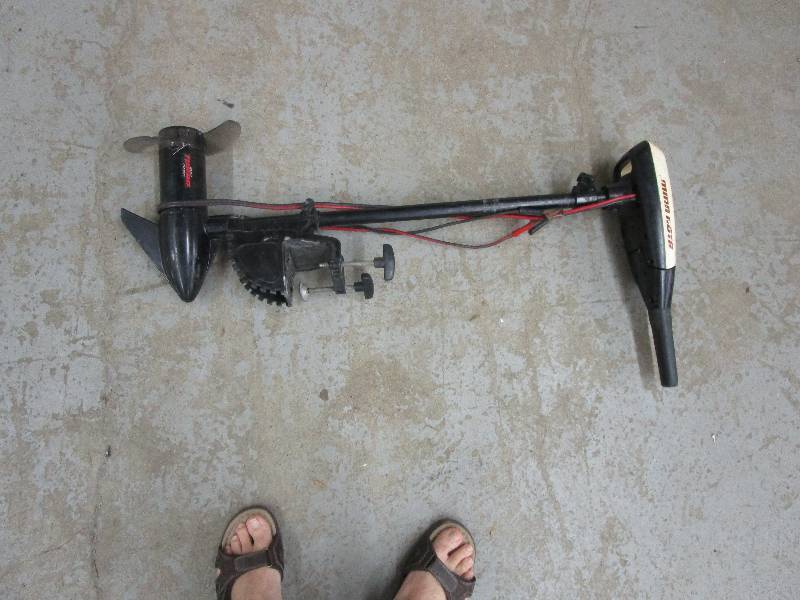 lot 55 image: Minkota Tilt Tiller Trolling Motor Works