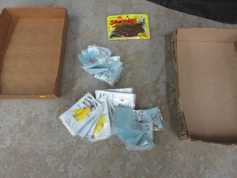 lot 172 image: 12 jigs, 24 Spinners, Bait and More