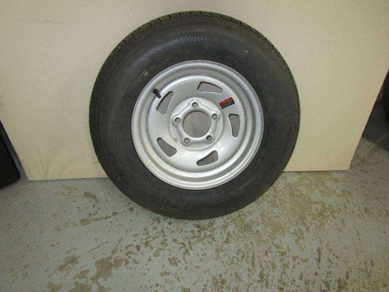 lot 90 image: Spare Tire See Pictures for Sizes