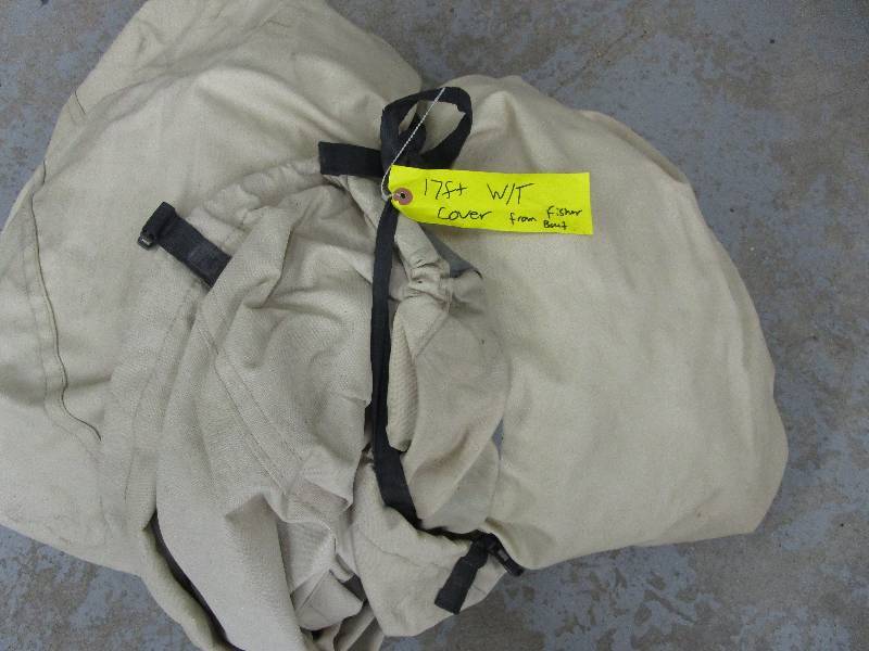 lot 110 image: 17 Ft Boat Cover