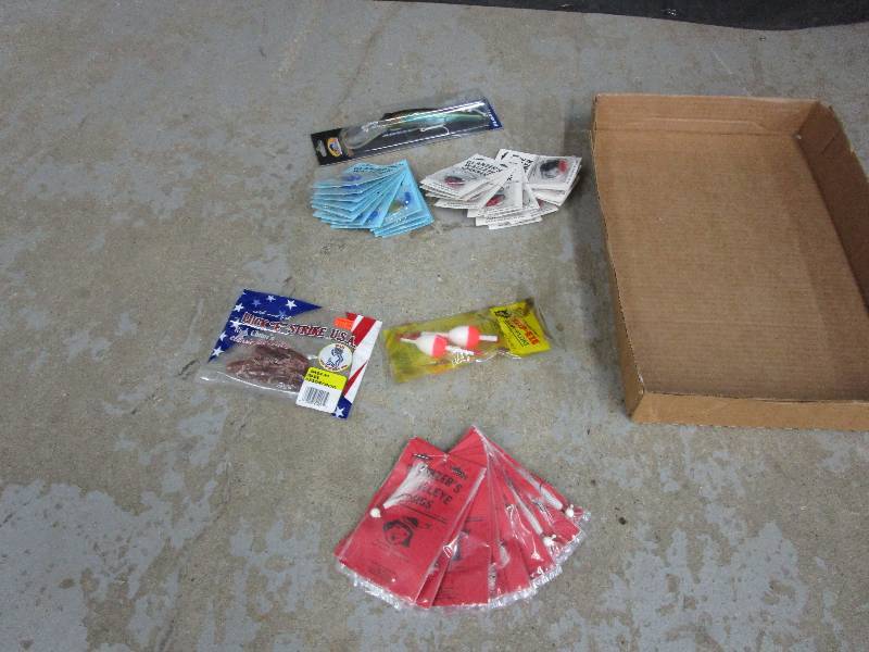 lot 126 image: Never Used 12 Jigs, 24 Spinners, Fish Bait, Bobbers and  1 12 Sardine Bunker TS Mega Minnow
