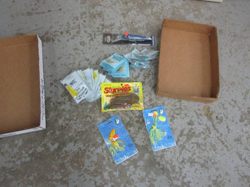lot 135 image: Never Used 12 Jigs, 24 Spinners, Fish Bait, Bobbers and  1 12 Sardine Bunker TS Mega Minnow