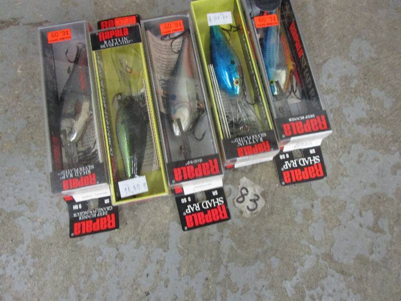 lot 143 image: 5 Unopened Rapalas