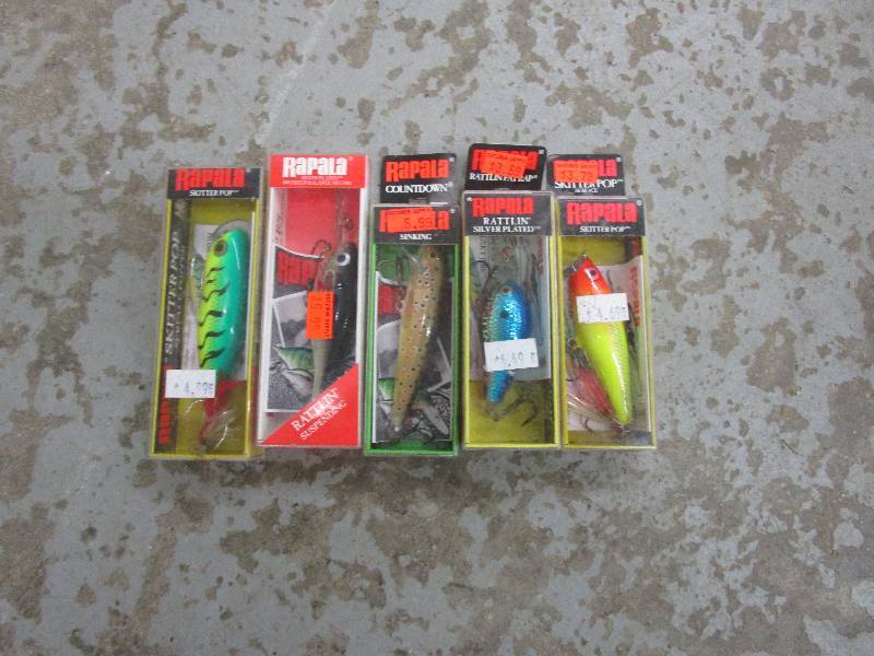 lot 147 image: 5 Unopened Rapalas