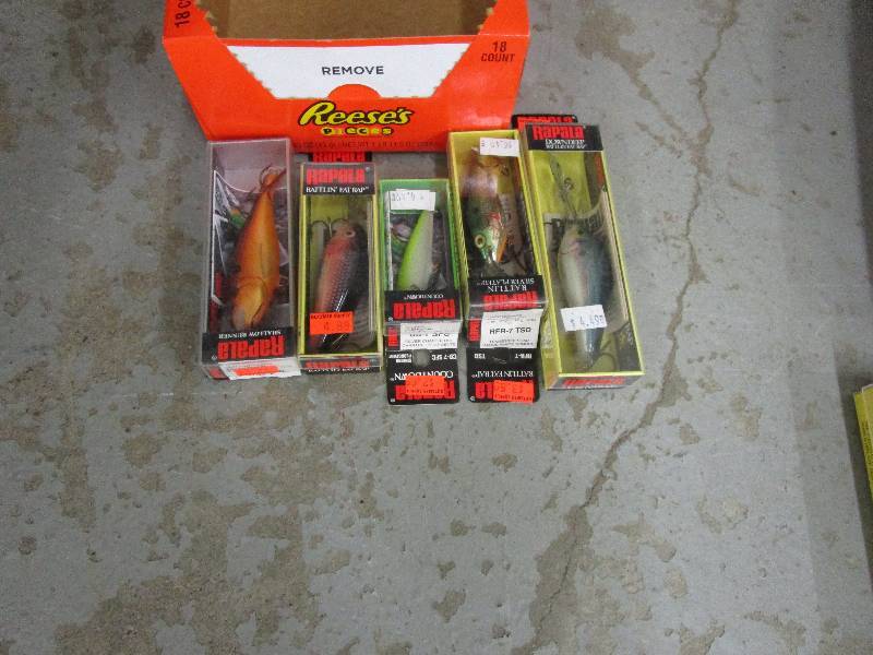 lot 157 image: 5 Unopened Rapalas