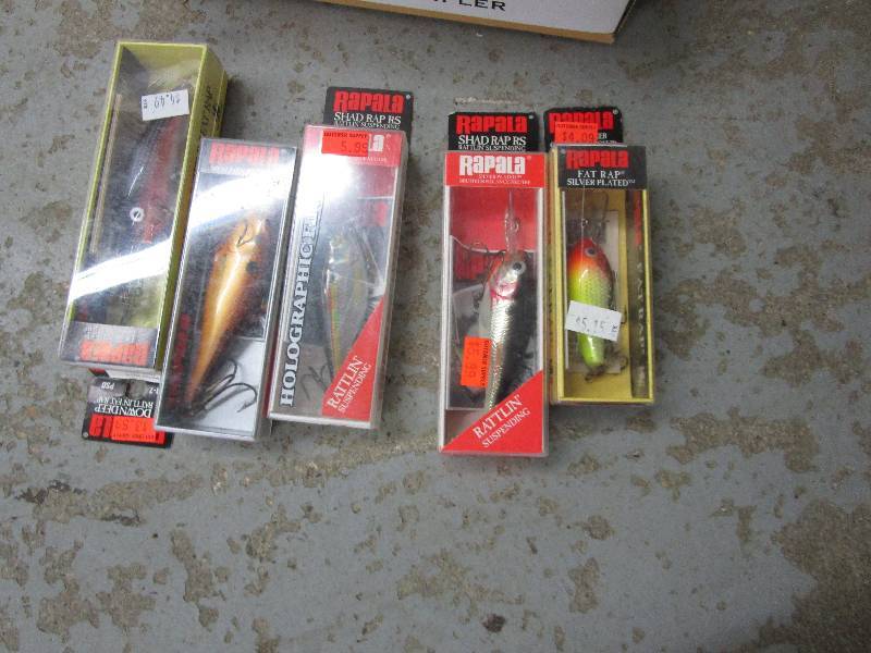 lot 161 image: 5 Unopened Rapalas