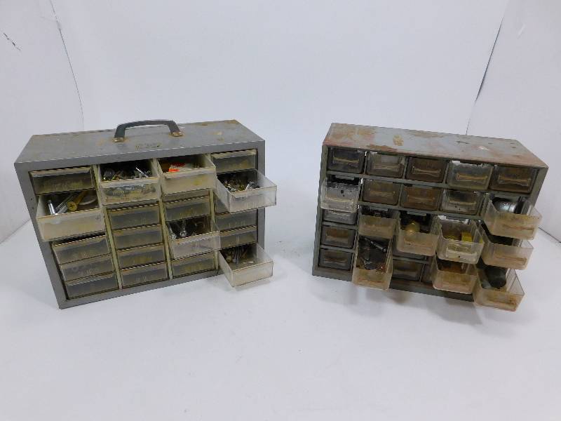 lot 42 image: Akro-Mils Screws & Nails Cabinet With Small Drawers