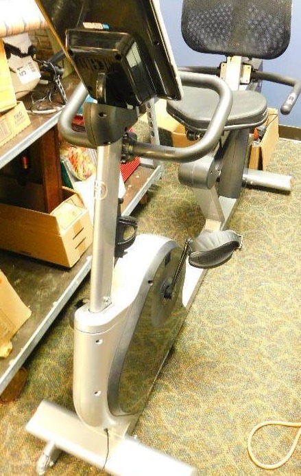 lot 76 image: Diamondback Fitness  510Sr Recumbent Cycle