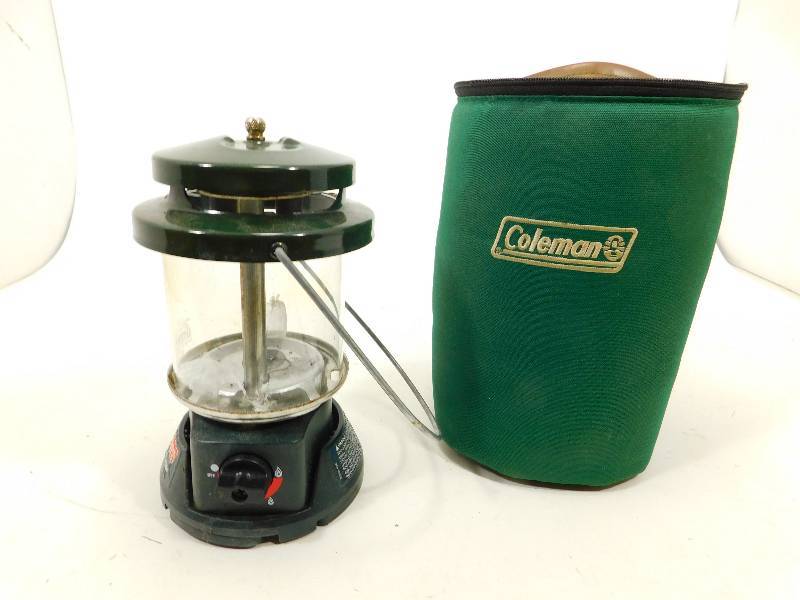 lot 101 image: Coleman Propane Lantern In Zippered Carrying Case