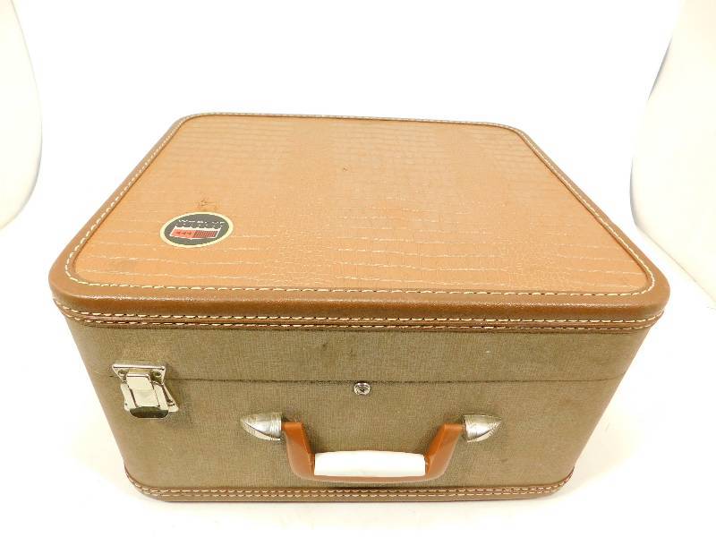 lot 123 image: Vintage WEBCOR REGENT TP2005-1 TUBE REEL TO REEL RECORDER