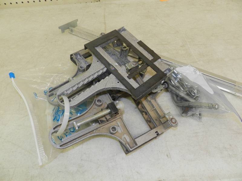 lot 510 image: CLAMPS