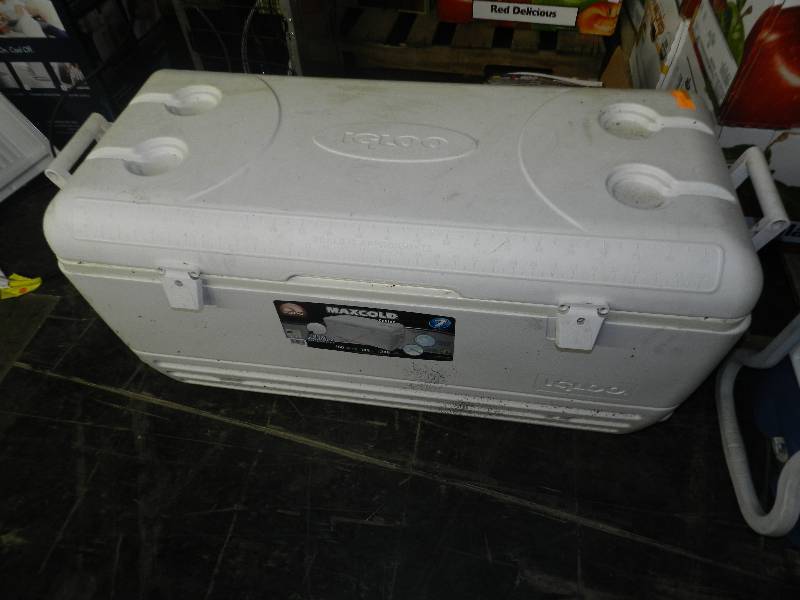 lot 515 image: TWO COOLERS