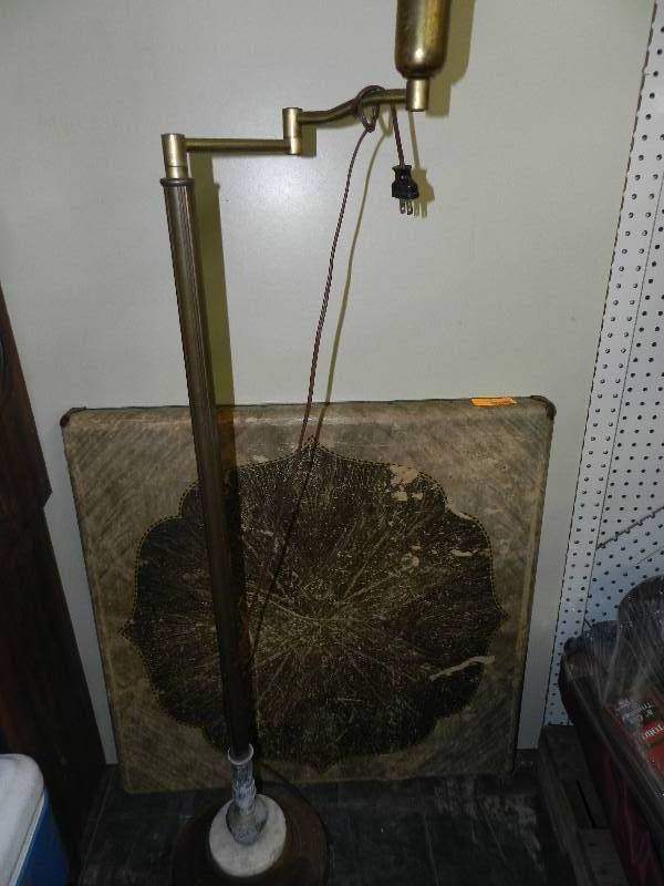 lot 517 image: VINTAGE CARD TABLE AND FLOOR LAMP
