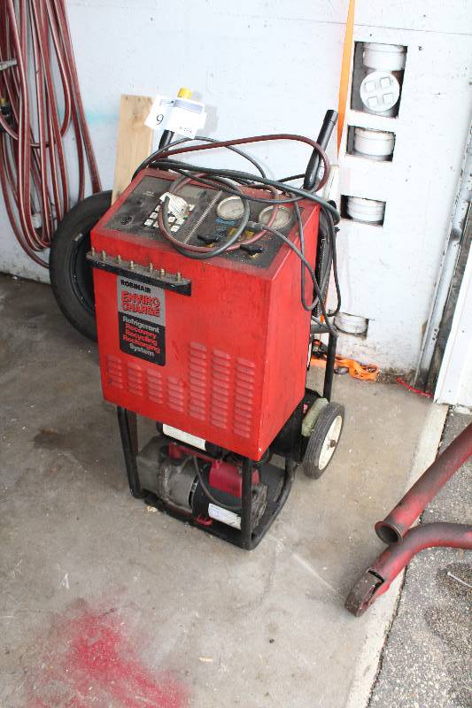 lot 9 image: Robinair Envirocharge Refrigerant Recovery Recycling Recharging System