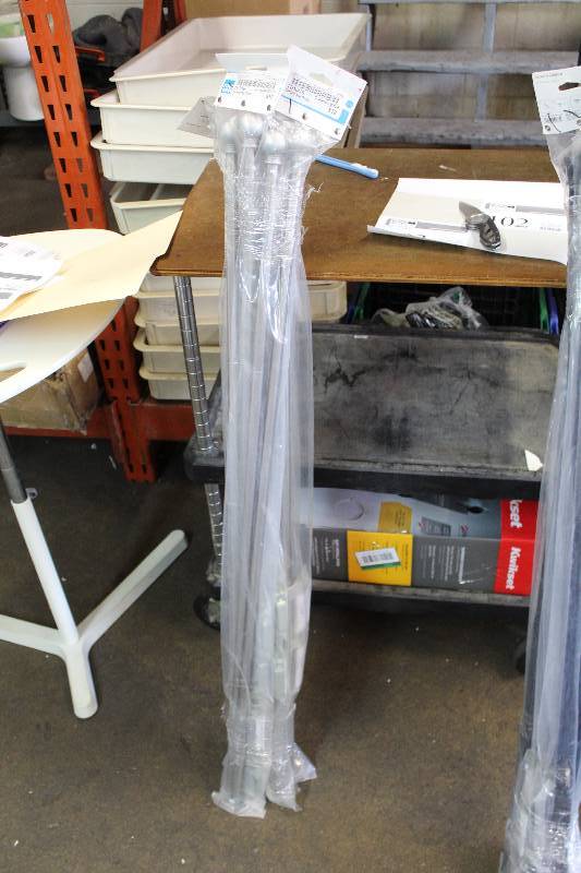 lot 103 image: Lot of (5) Room Essentials Decorative Caf Rod