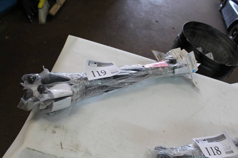 lot 119 image: Lot of (7) Room Essentials Decorative Caf Rod