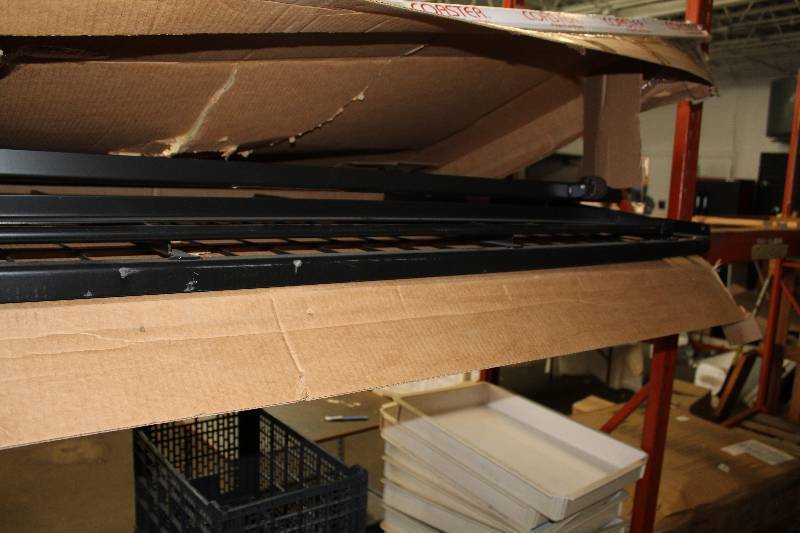 lot 127 image: Trundle Rollaway Bed Frame w Extra Rails