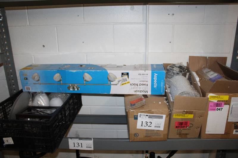 lot 132 image: Aspects Madison LED 4-Light Fixed Track Lighting, Various Lighting Fixtures